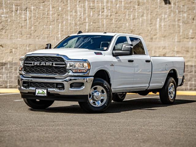 2024 RAM Ram 3500 RAM 3500 TRADESMAN CREW CAB 4X4 8 BOX