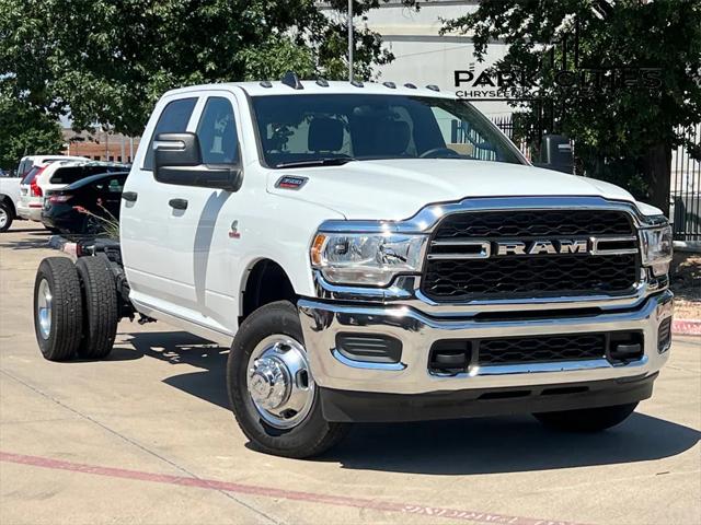 2024 RAM Ram 3500 Chassis Cab RAM 3500 TRADESMAN CREW CAB CHASSIS 4X4 60 CA