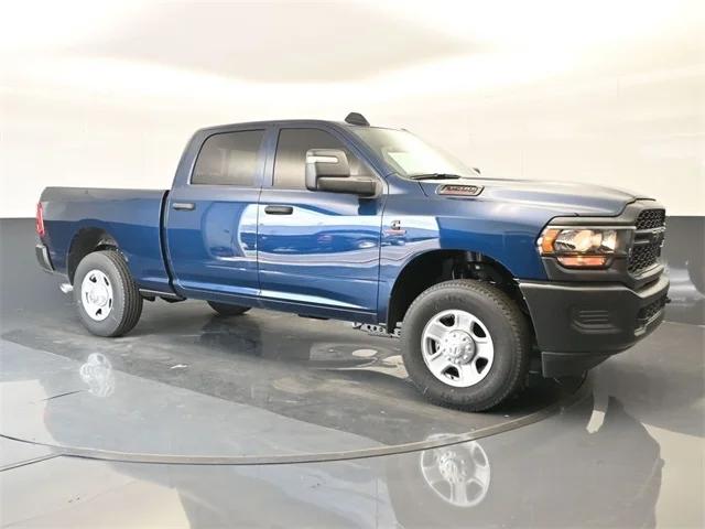 2024 RAM Ram 3500 RAM 3500 TRADESMAN CREW CAB 4X4 64 BOX