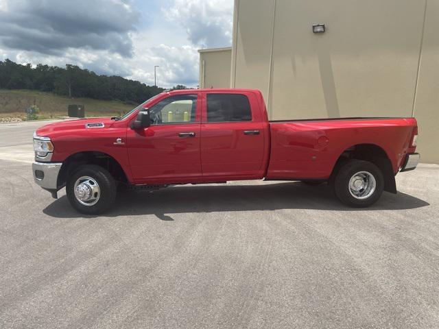 2024 RAM Ram 3500 RAM 3500 TRADESMAN CREW CAB 4X4 8 BOX