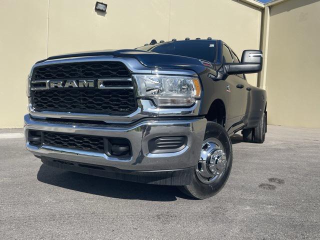 2024 RAM Ram 3500 RAM 3500 TRADESMAN CREW CAB 4X4 8 BOX