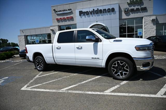 2025 RAM Ram 1500 RAM 1500 LARAMIE CREW CAB 4X4 64 BOX