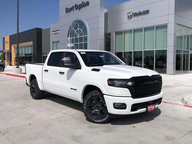 2025 RAM Ram 1500 RAM 1500 LONE STAR CREW CAB 4X4 57 BOX