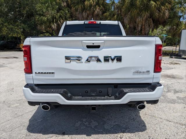 2025 RAM Ram 1500 RAM 1500 LARAMIE CREW CAB 4X4 57 BOX