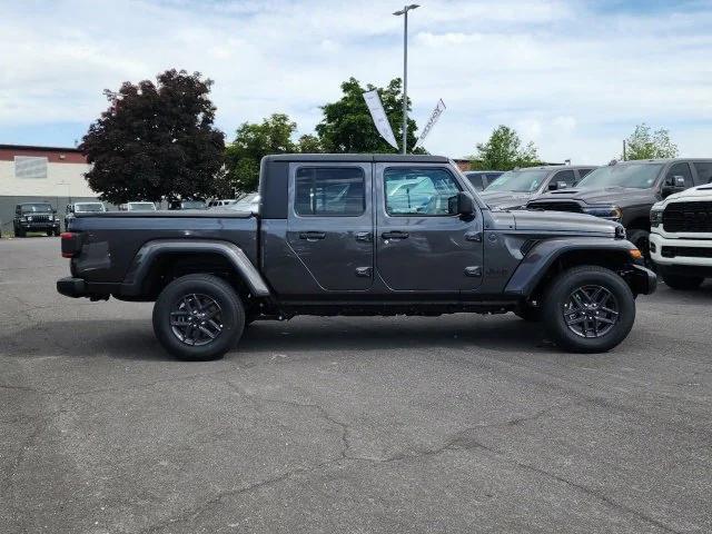 2024 Jeep Gladiator GLADIATOR SPORT S 4X4