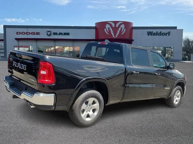 2025 RAM Ram 1500 RAM 1500 BIG HORN CREW CAB 4X4 64 BOX