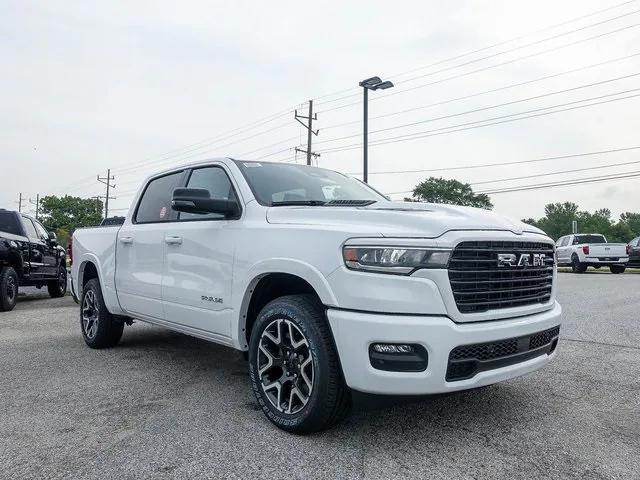 2025 RAM Ram 1500 RAM 1500 LARAMIE CREW CAB 4X4 57 BOX