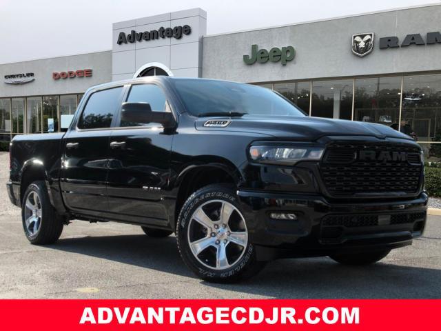 2025 RAM Ram 1500 RAM 1500 TRADESMAN CREW CAB 4X2 57 BOX