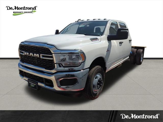 2024 RAM Ram 3500 Chassis Cab RAM 3500 TRADESMAN CREW CAB CHASSIS 4X4 60 CA