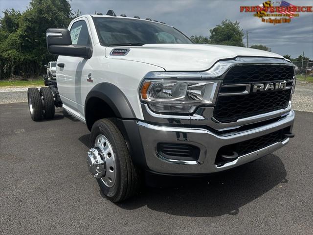 2024 RAM Ram 5500 Chassis Cab RAM 5500 TRADESMAN CHASSIS REGULAR CAB 4X4 84 CA