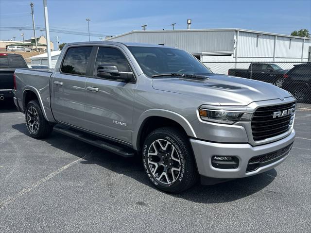 2025 RAM Ram 1500 RAM 1500 LARAMIE CREW CAB 4X4 57 BOX