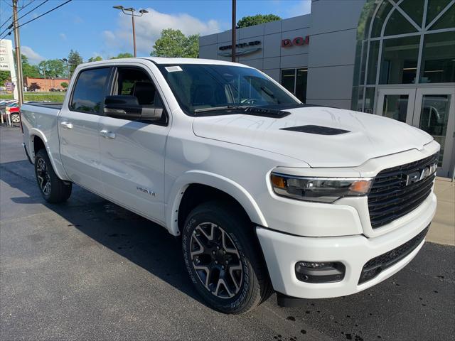 2025 RAM Ram 1500 RAM 1500 LARAMIE CREW CAB 4X4 57 BOX