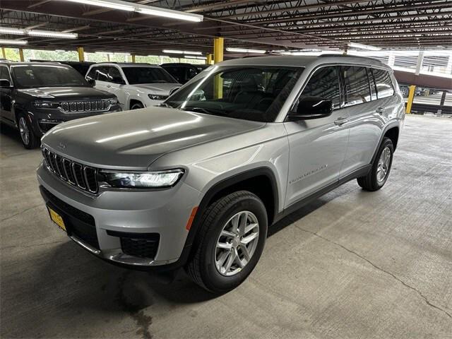 2024 Jeep Grand Cherokee GRAND CHEROKEE L LAREDO 4X4