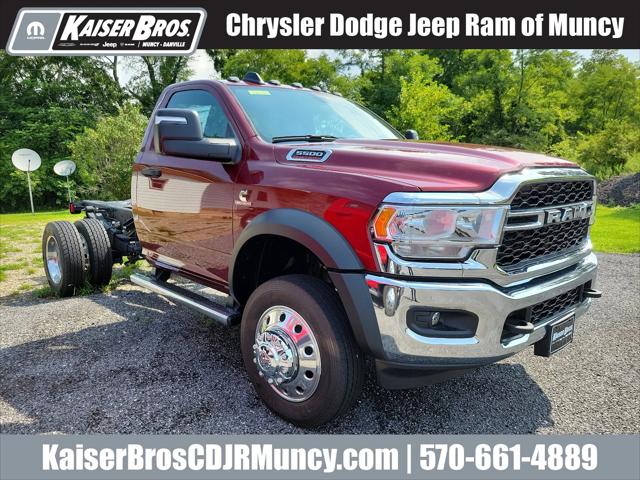 2024 RAM Ram 5500 Chassis Cab RAM 5500 TRADESMAN CHASSIS REGULAR CAB 4X4 60 CA