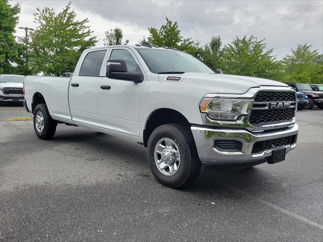 2024 RAM Ram 2500 RAM 2500 TRADESMAN CREW CAB 4X4 8 BOX