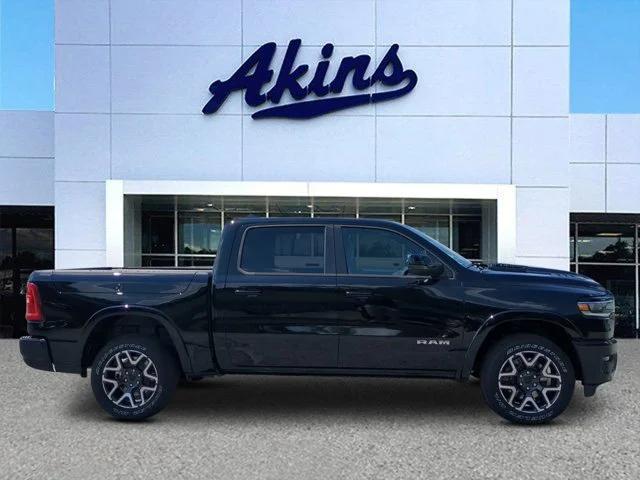 2025 RAM Ram 1500 RAM 1500 LARAMIE CREW CAB 4X4 57 BOX