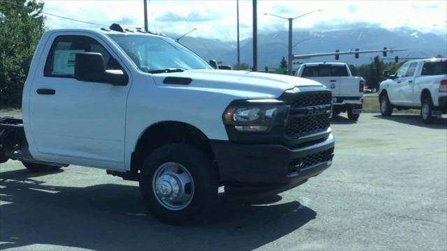 2024 RAM Ram 3500 Chassis Cab RAM 3500 TRADESMAN CHASSIS REGULAR CAB 4X4 60 CA