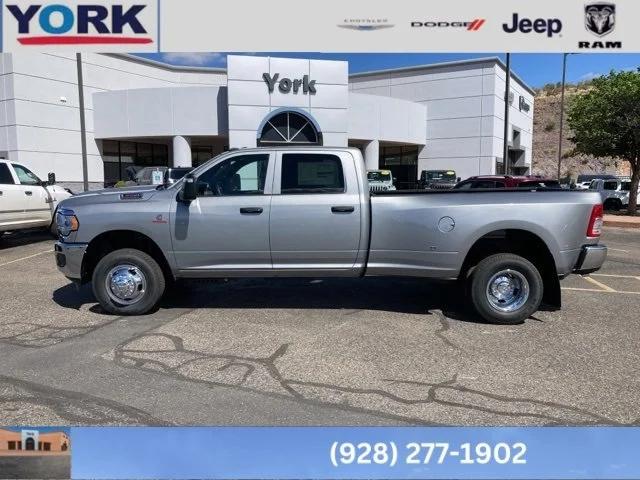 2024 RAM Ram 3500 RAM 3500 TRADESMAN CREW CAB 4X4 8 BOX