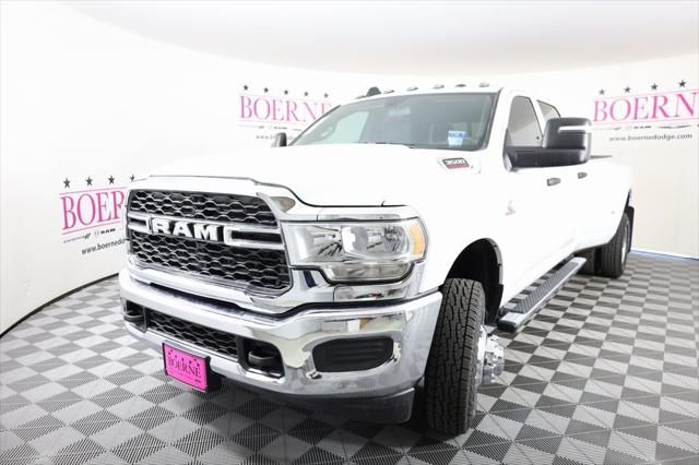 2024 RAM Ram 3500 RAM 3500 TRADESMAN CREW CAB 4X4 8 BOX