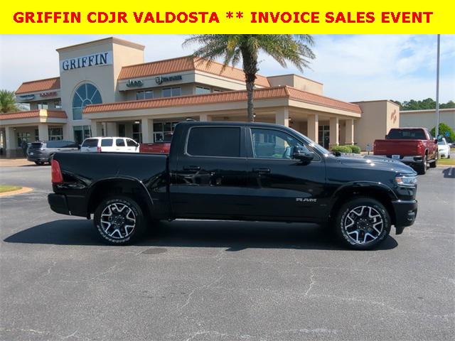 2025 RAM Ram 1500 RAM 1500 LARAMIE CREW CAB 4X4 57 BOX