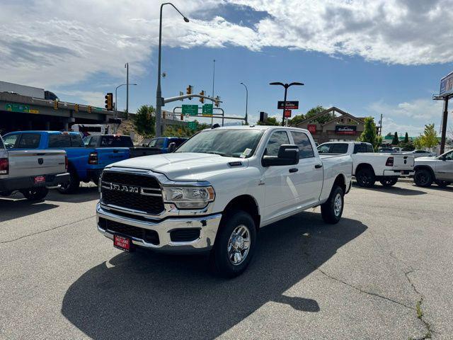 2024 RAM Ram 3500 RAM 3500 TRADESMAN CREW CAB 4X4 64 BOX