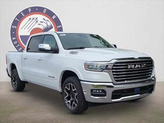 2025 RAM Ram 1500 RAM 1500 LARAMIE CREW CAB 4X4 57 BOX