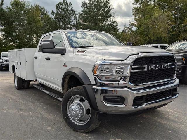 2024 RAM Ram 5500 Chassis Cab RAM 5500 TRADESMAN CHASSIS CREW CAB 4X4 84 CA