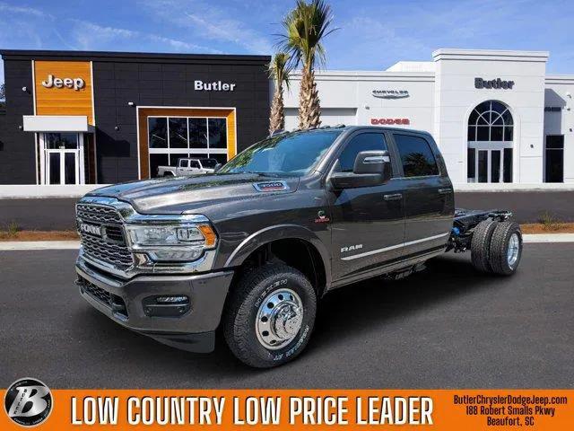 2024 RAM Ram 3500 Chassis Cab RAM 3500 LIMITED CREW CAB CHASSIS 4X4 60 CA