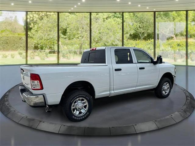 2024 RAM Ram 2500 RAM 2500 TRADESMAN CREW CAB 4X4 64 BOX