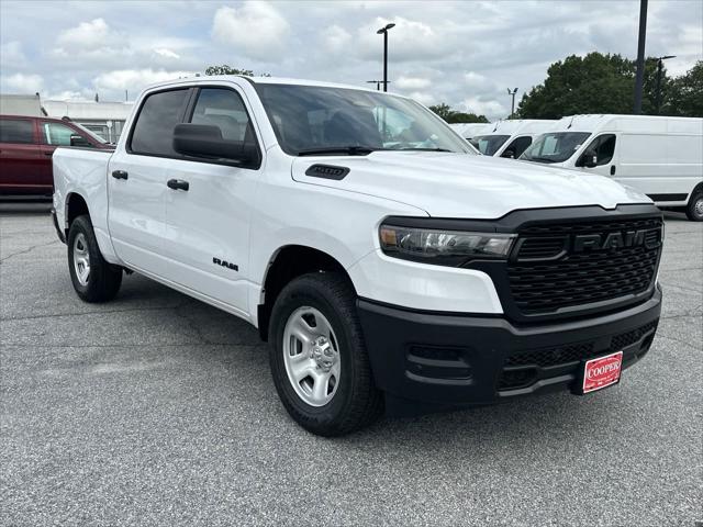 2025 RAM Ram 1500 RAM 1500 TRADESMAN CREW CAB 4X4 57 BOX