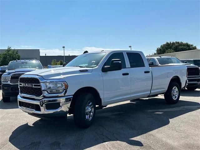 2024 RAM Ram 2500 RAM 2500 TRADESMAN CREW CAB 4X2 8 BOX
