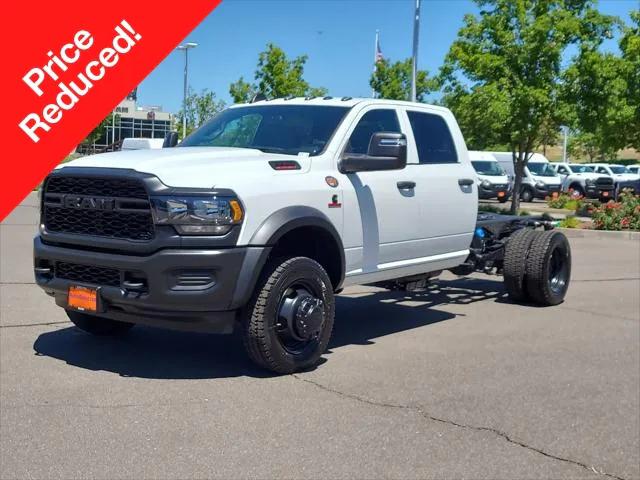 2024 RAM Ram 5500 Chassis Cab RAM 5500 TRADESMAN CHASSIS CREW CAB 4X4 60 CA