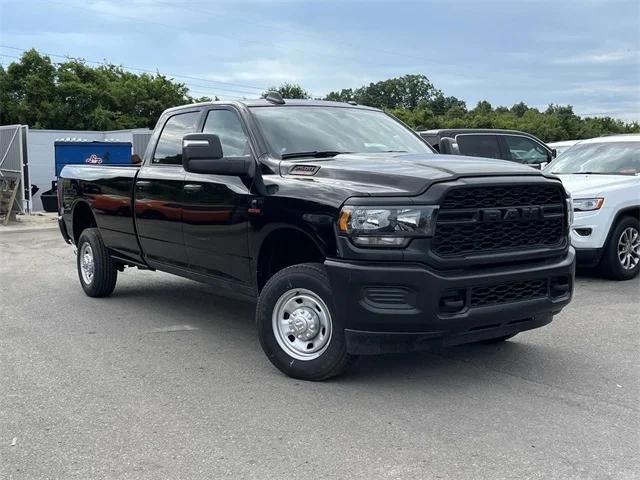 2024 RAM Ram 2500 RAM 2500 TRADESMAN CREW CAB 4X4 8 BOX