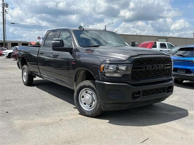 2024 RAM Ram 2500 RAM 2500 TRADESMAN CREW CAB 4X4 8 BOX