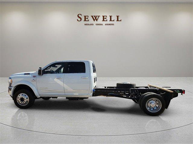 2024 RAM Ram 4500 Chassis Cab RAM 4500 LIMITED CHASSIS CREW CAB 4X4 84 CA 2024 RAM Ram 4500 Chassis Cab RAM 4500 LIMITED CHASSIS CREW CAB 4X4 84 CA