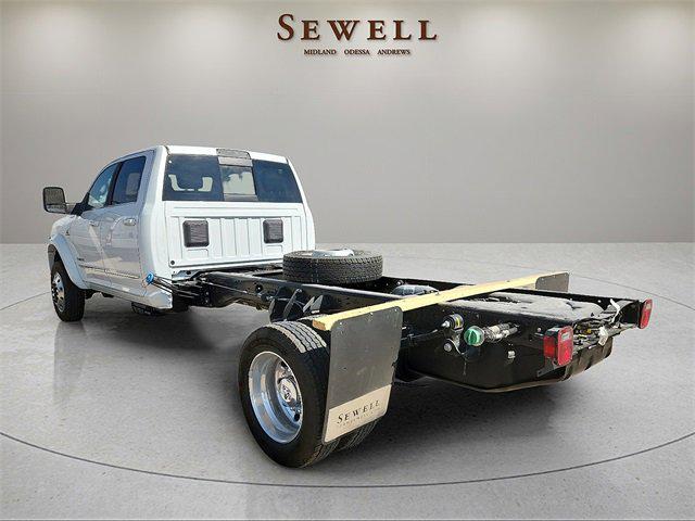 2024 RAM Ram 4500 Chassis Cab RAM 4500 LIMITED CHASSIS CREW CAB 4X4 84 CA 2024 RAM Ram 4500 Chassis Cab RAM 4500 LIMITED CHASSIS CREW CAB 4X4 84 CA