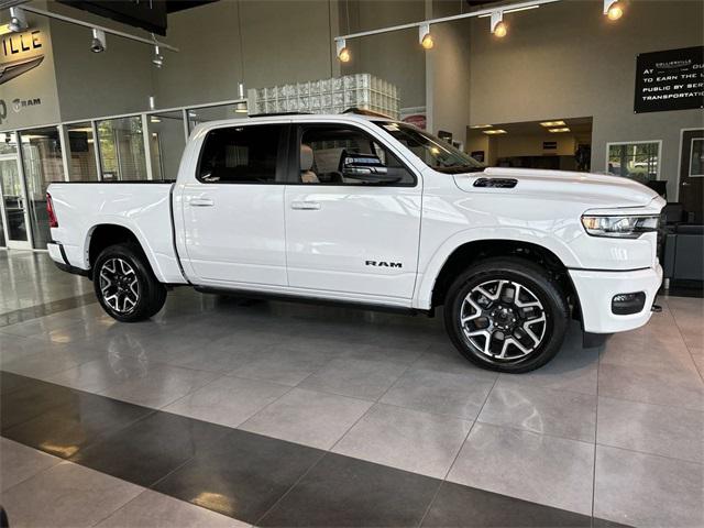 2025 RAM Ram 1500 RAM 1500 LARAMIE CREW CAB 4X4 57 BOX