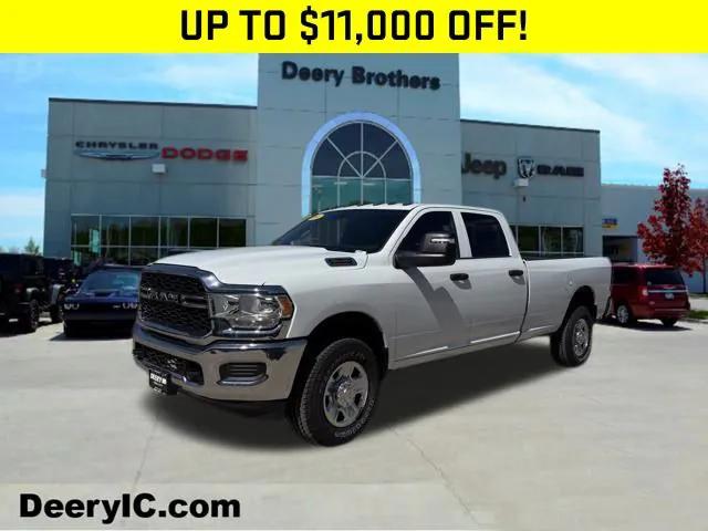 2024 RAM Ram 3500 RAM 3500 TRADESMAN CREW CAB 4X4 8 BOX