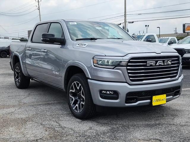 2025 RAM Ram 1500 RAM 1500 LARAMIE CREW CAB 4X4 57 BOX