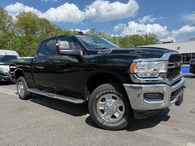 2024 RAM Ram 2500 RAM 2500 TRADESMAN CREW CAB 4X4 64 BOX
