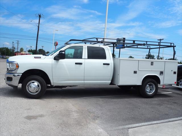 2024 RAM Ram 3500 Chassis Cab RAM 3500 TRADESMAN CREW CAB CHASSIS 4X4 60 CA