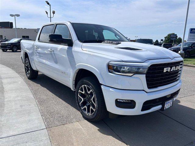 2025 RAM Ram 1500 RAM 1500 LARAMIE CREW CAB 4X4 57 BOX