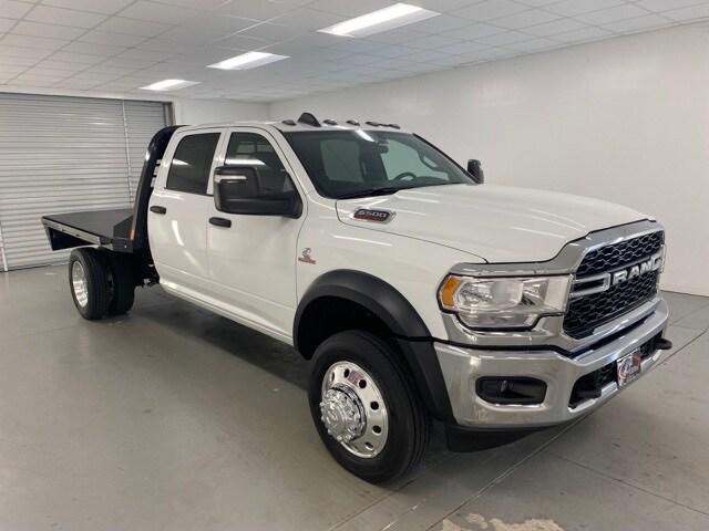 2024 RAM Ram 5500 Chassis Cab RAM 5500 TRADESMAN CHASSIS CREW CAB 4X4 60 CA