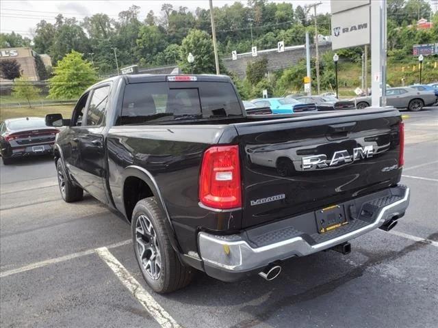 2025 RAM Ram 1500 RAM 1500 LARAMIE CREW CAB 4X4 64 BOX