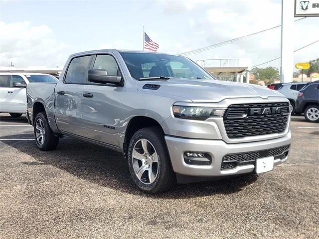 2025 RAM Ram 1500 RAM 1500 TRADESMAN CREW CAB 4X2 57 BOX