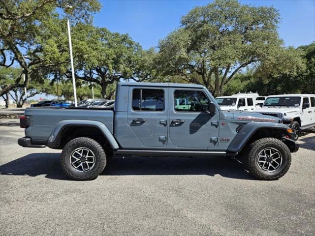 2024 Jeep Gladiator GLADIATOR RUBICON X 4X4