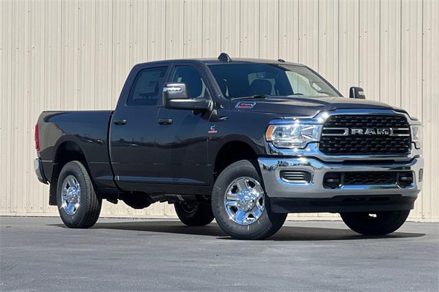 2024 RAM Ram 3500 RAM 3500 TRADESMAN CREW CAB 4X4 64 BOX