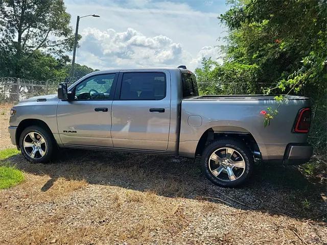 2025 RAM Ram 1500 RAM 1500 TRADESMAN CREW CAB 4X4 57 BOX