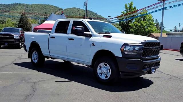 2024 RAM Ram 3500 RAM 3500 TRADESMAN CREW CAB 4X4 64 BOX