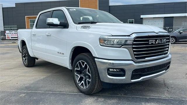 2025 RAM Ram 1500 RAM 1500 LARAMIE CREW CAB 4X4 57 BOX